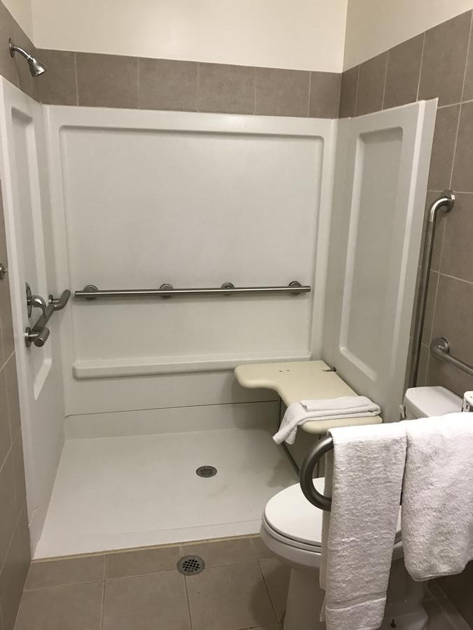 Waterbury Big Apple Motel المظهر الخارجي الصورة