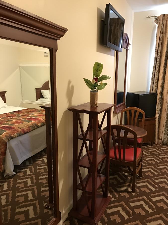 Waterbury Big Apple Motel المظهر الخارجي الصورة