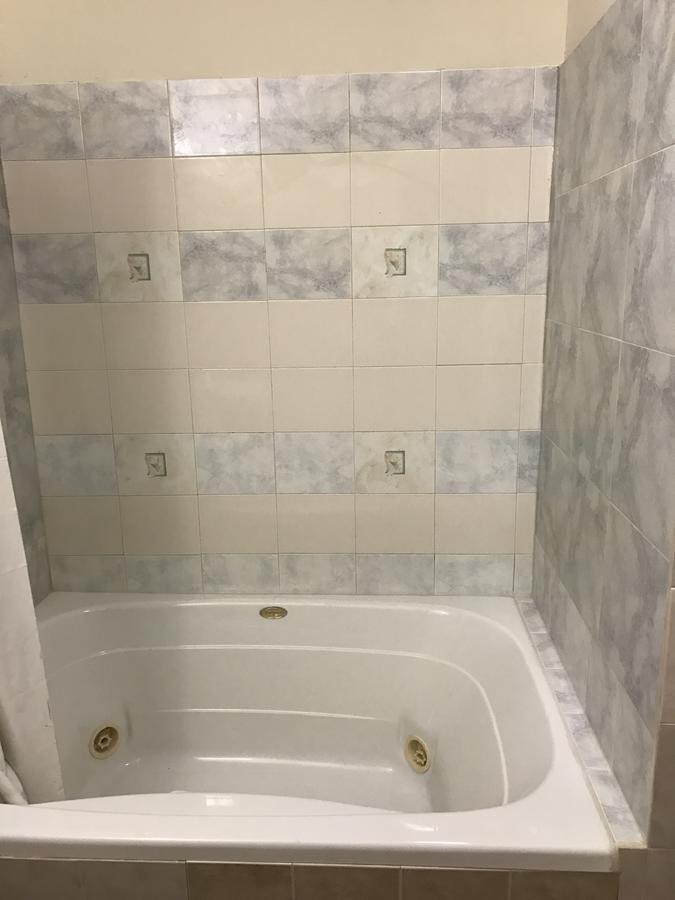 Waterbury Big Apple Motel المظهر الخارجي الصورة